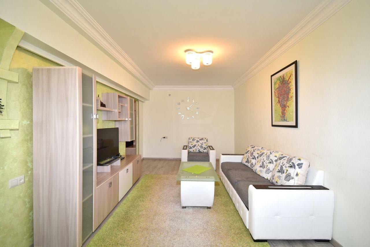 Perfect Apartment In Center Of Yerevan City Exterior photo